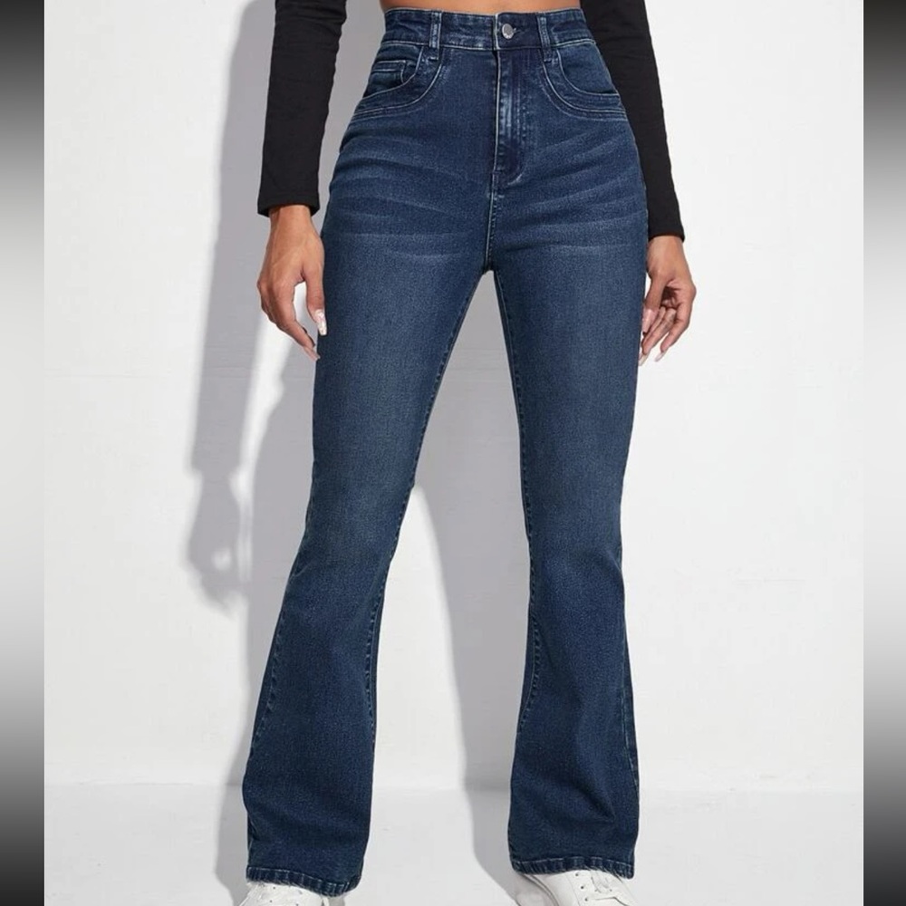 Women’s high waisted flare jeans